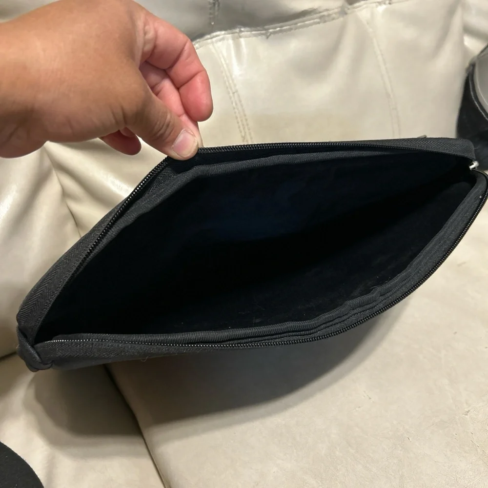 Black Men's Laptop Sleeve with Front Pocket